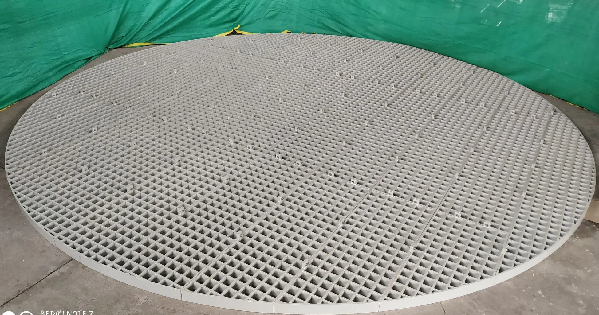 Hold-down Grids / Bed Limiters
